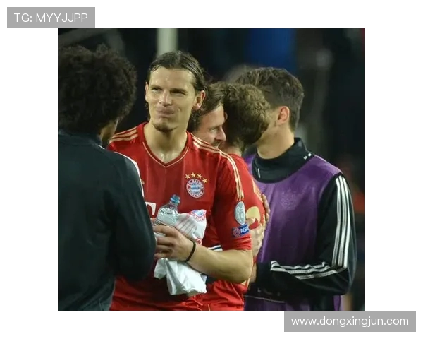 范比滕：拜仁阵容世界前三 孔帕尼必将继续成功带队